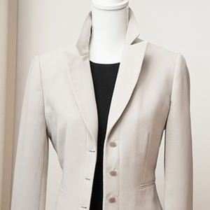 Tahari Arthur S. Levine Size 2P suit/Jacket Blazer
